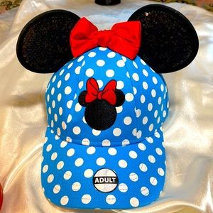 NWT Disney Minnie Mouse PARK Cap with Sequenced EARS! Blue/White Polka Dots💙❤️